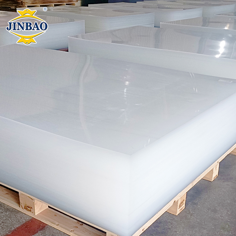 What are the advantages of using acrylic sheets in building facades and interior design? 在建筑外墙和室内设计中使用亚克力板有哪些优点?