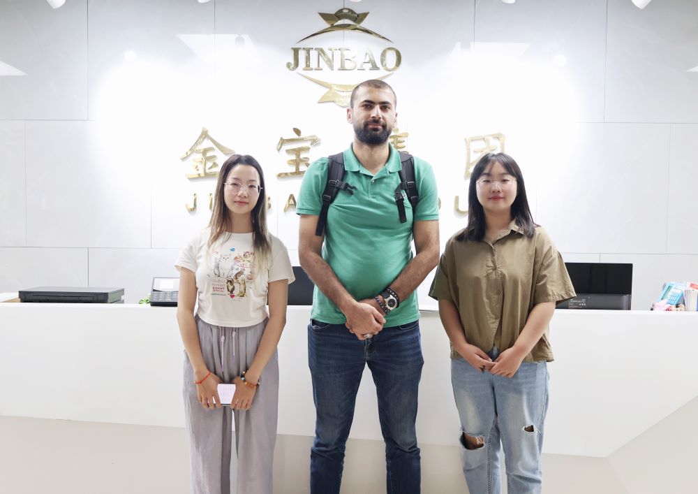 Customer from Palestine (1) 巴勒斯坦客户 (1)