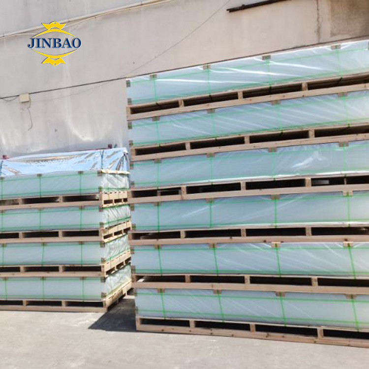 批量采购亚克力板对大型建筑项目有何好处？