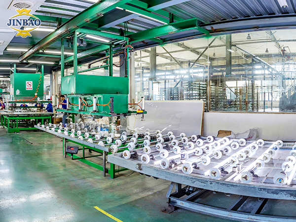 您的 PVC 泡沫板在潮湿环境中的表现如何？