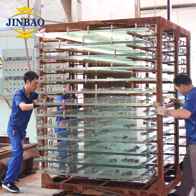 加入金宝塑料参加 GRAFINCA 2024：选择我们亚克力板的 5 个理由